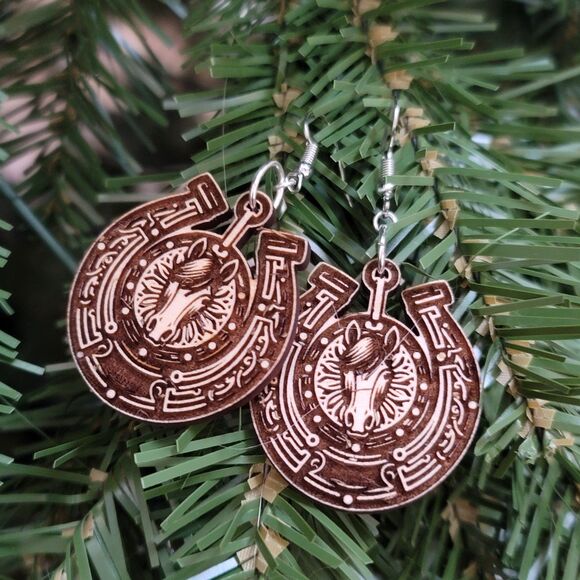 Handmade Horseshoe Dangle Earrings – Rustic Western Horse Jewelry - Picture 2 of 4